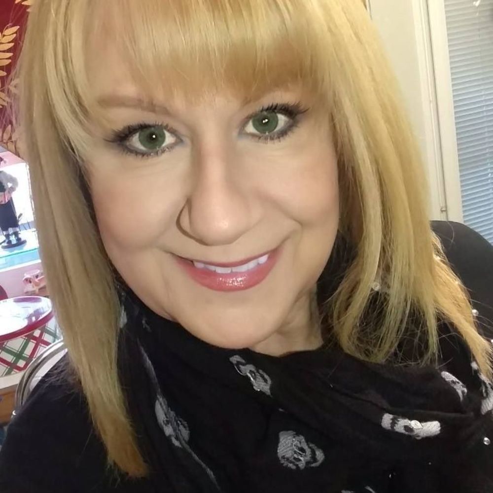 Meet your Posher, Karen